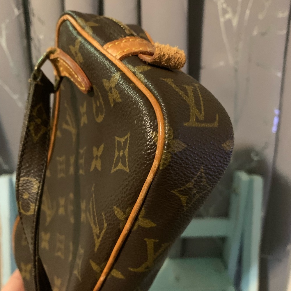 Louis Vuitton vintage Monogram Pochette Marly Bandouliere - Picture 6 of 16